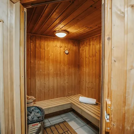 Le Milan Royal 26 Pers, Malmedy, Balneo, Vue, Calme Chalé *