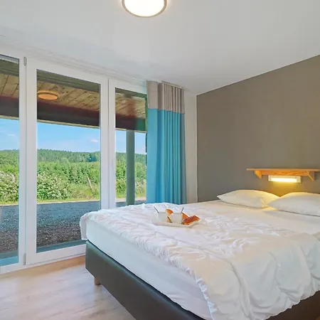 Chalé Le Milan Royal 26 Pers, Malmedy, Balneo, Vue, Calme *