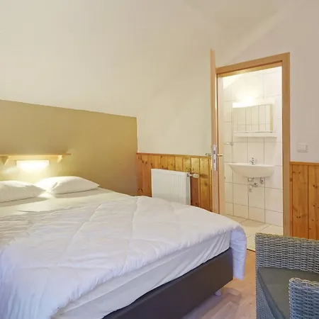 Le Milan Royal 26 Pers, Malmedy, Balneo, Vue, Calme Chalé Malmedy